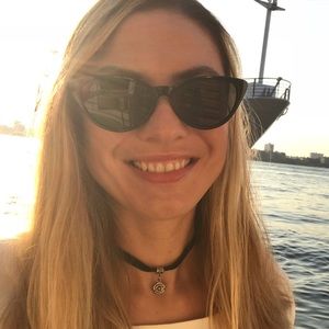 Meet your Posher, Irina